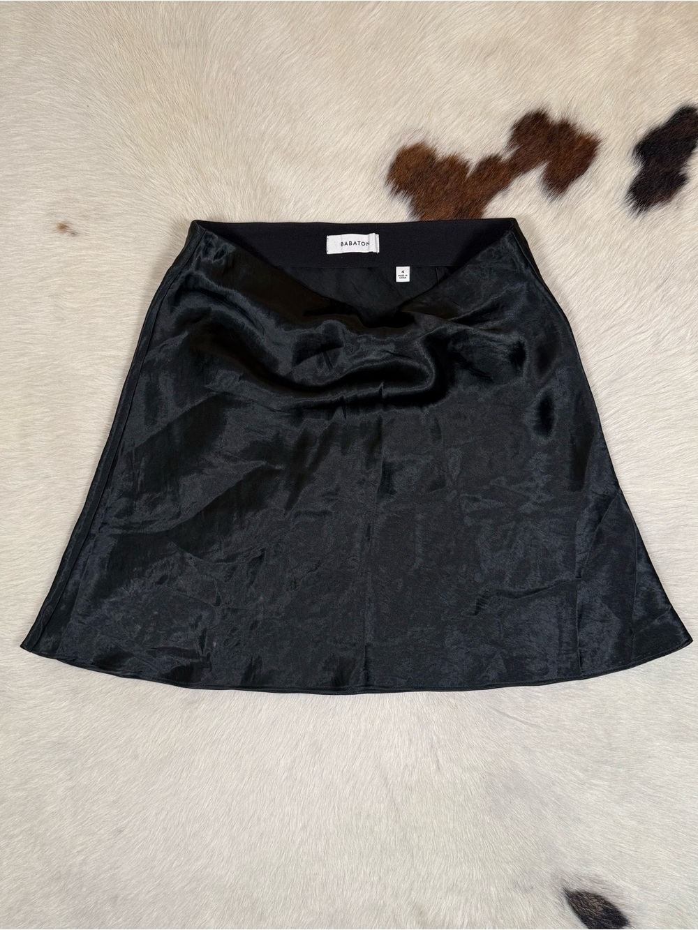 Aritzia Babaton Black Satin Mini Skirt Size 4